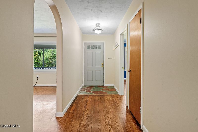 5th image of 367 Closson Road