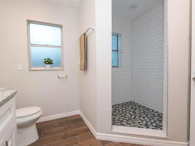 4416 W Prescott St — Photo 10