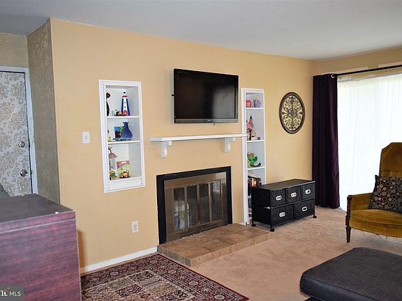 2nd image of 104 Duvall Ln #26