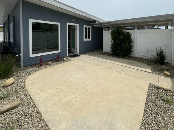 1048 Dover Ln, Ventura, CA 93001