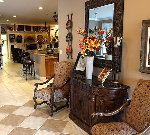 3rd image of 5705 Fenway Dr
