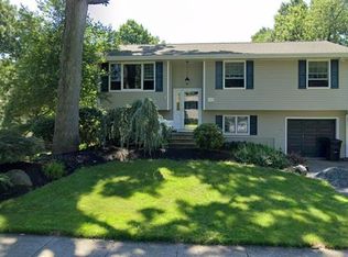 115 Wells Dr, South Plainfield, NJ 07080