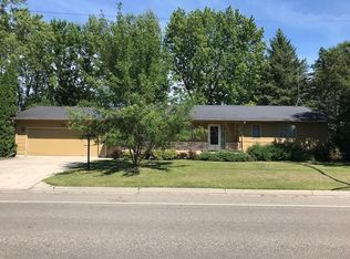 634 Main St, Breckenridge, MN 56520