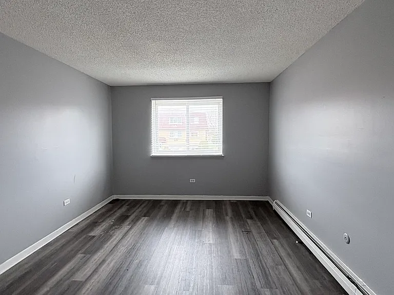 1225 Woodbury Ln #2B — Photo 9
