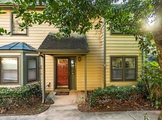 402 Broad Leaf Cir, Raleigh, NC 27613