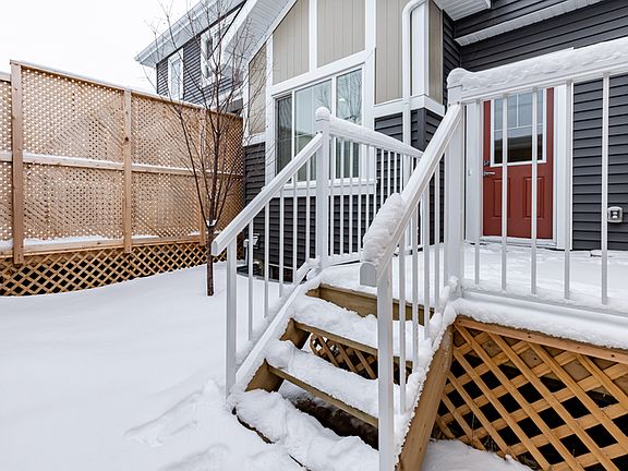 2nd image of 591 Ebbers Way NW
