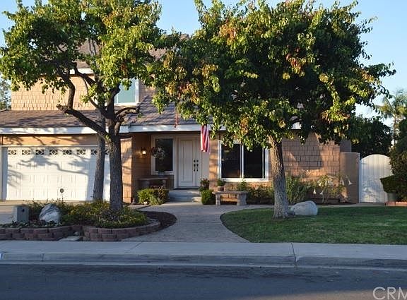2nd image of 44 Deerwood E