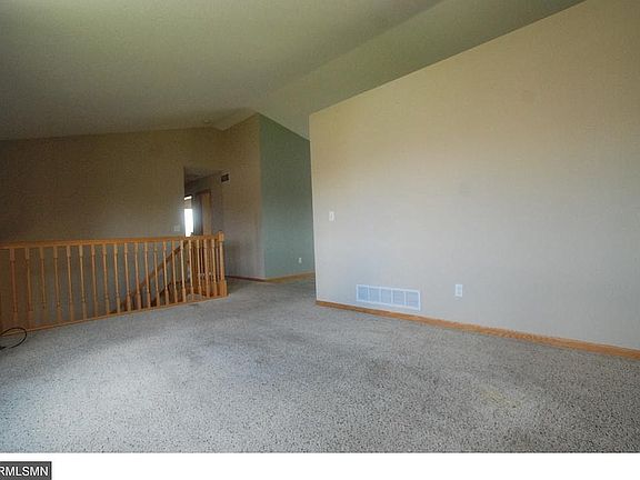 5th image of 611 22nd Ave SE