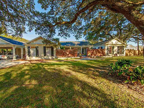 2nd image of 197 Country Club Dr
