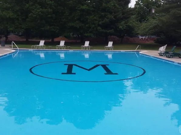 172 Evergreen Rd #10B, Edison, NJ 08837