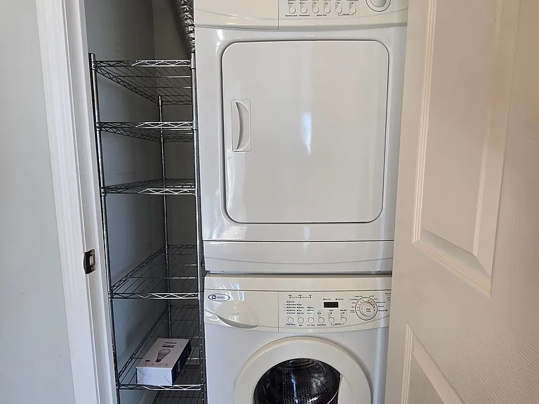 18 Holmes Ave #2203 — Photo 14