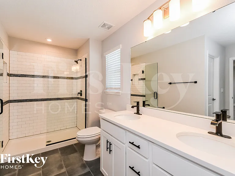 12160 Abberley Cir — Photo 11