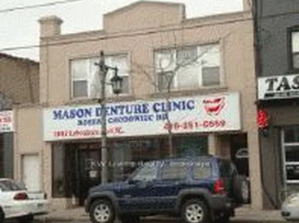 2890 Lake Shore Blvd W #3, Toronto, ON M8V 1J2