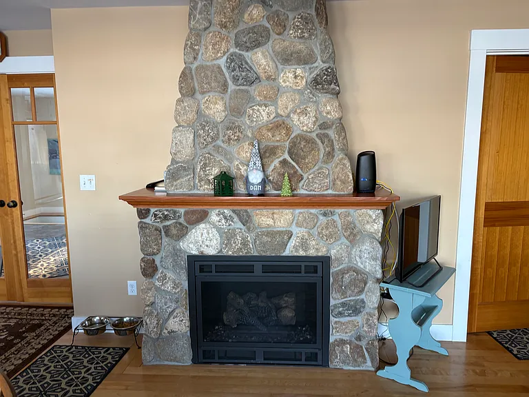 148 Stuart Shores Rd — Photo 2