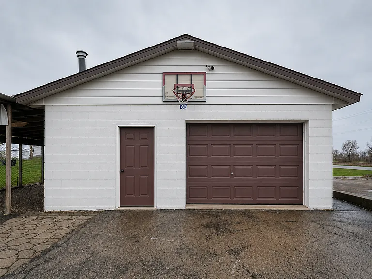 925 W Willard St — Photo 10