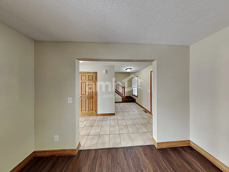 811 Corylus Dr — Photo 7
