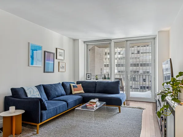 212 East 47th Street image 1 of 12