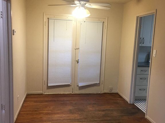 2nd image of 44 Terrace Ct