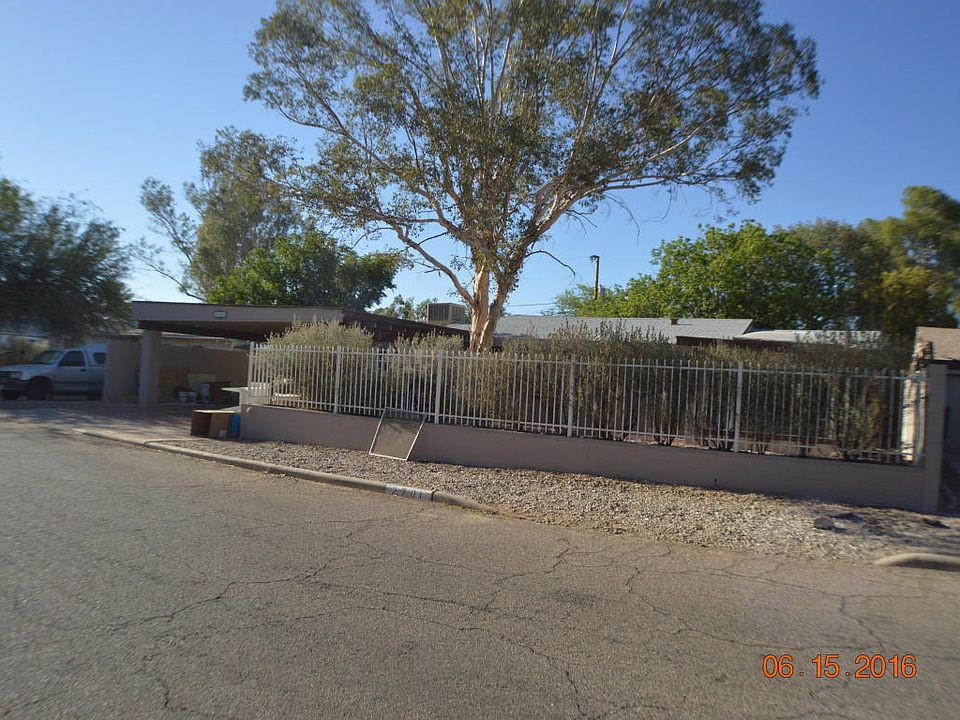 1st image of 2701 E Arroyo Chico