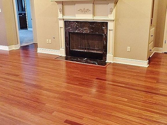 2nd image of 27 Silver Cedar Ct