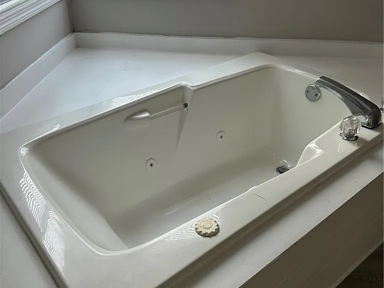 1001 Brookhollow Dr #1 — Photo 7