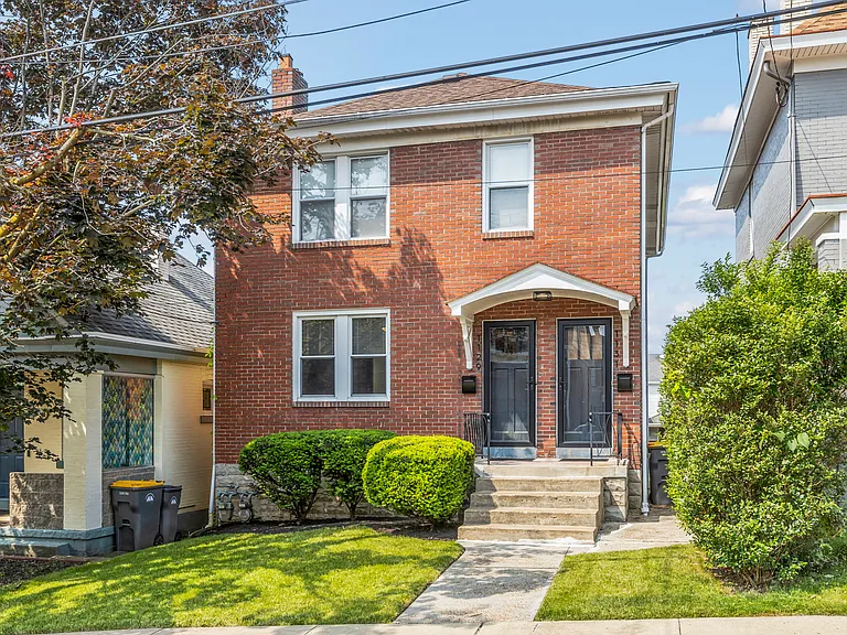 1131 Wisconsin Ave — Photo 1