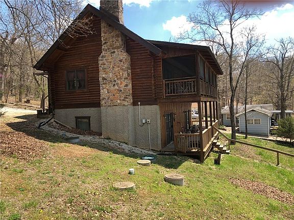 3rd image of 147 Parrot Bay Ln