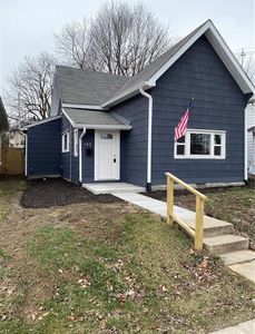 1054 N Jackson St, Frankfort, IN, 46041