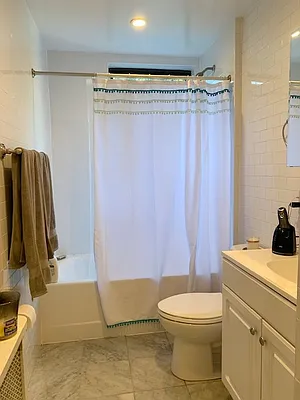 Rented by Rita S Citrin, LREB | media 3