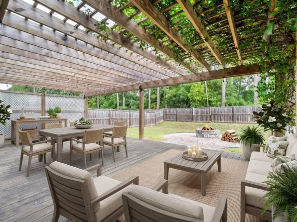 188 Emerald Isle Dr, Moncks Corner, SC 29461