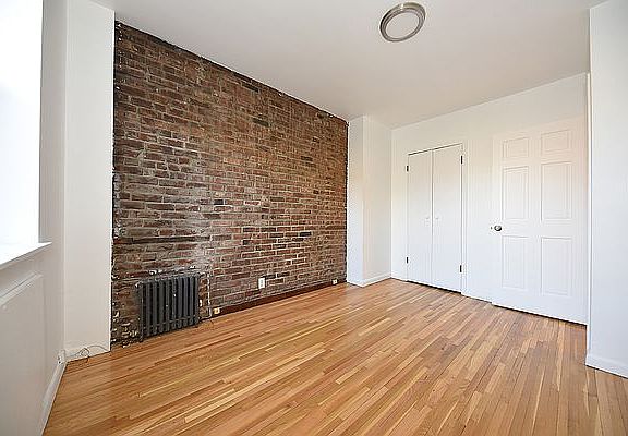 4th image of 335 W 20th St APT 3R