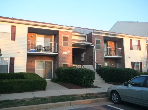 14802 Rydell Rd APT 103, Centreville, VA 20121