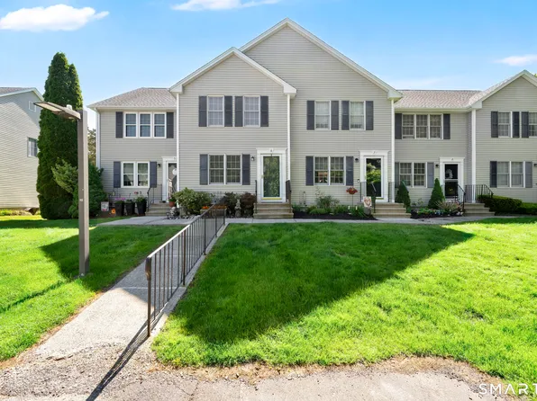 6 White Tail Lane #6, Wallingford, CT 06492