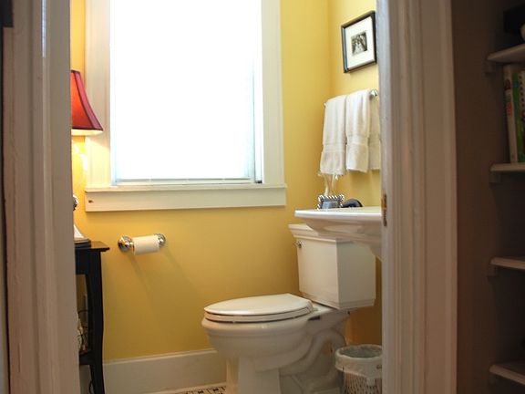 5th image of 3264 N Downer Ave #1
