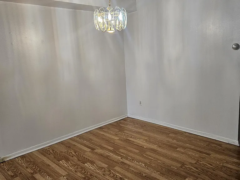 2734 Island Ave — Photo 4