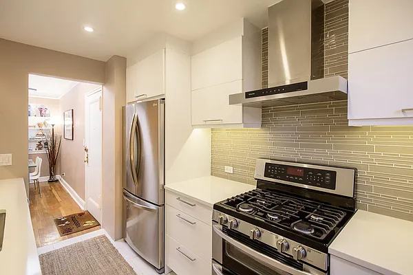 Sold by Graceful Realty LLC | media 16