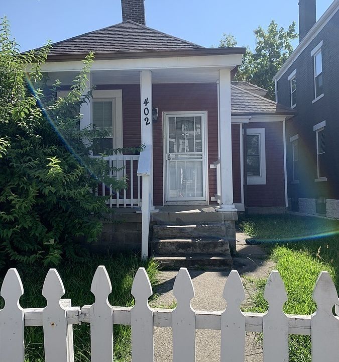 1st image of 402 Saint Clair Ave