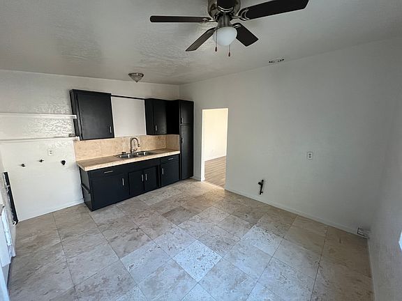 kitchen travertine stone flooring
