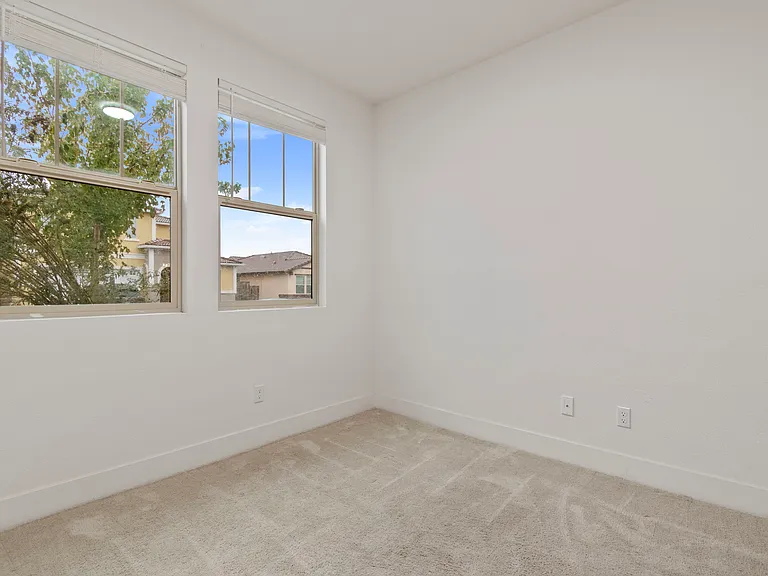 12721 Quantum Way — Photo 3