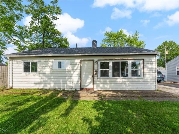 4207 Willow Ave, Lorain, OH 44055