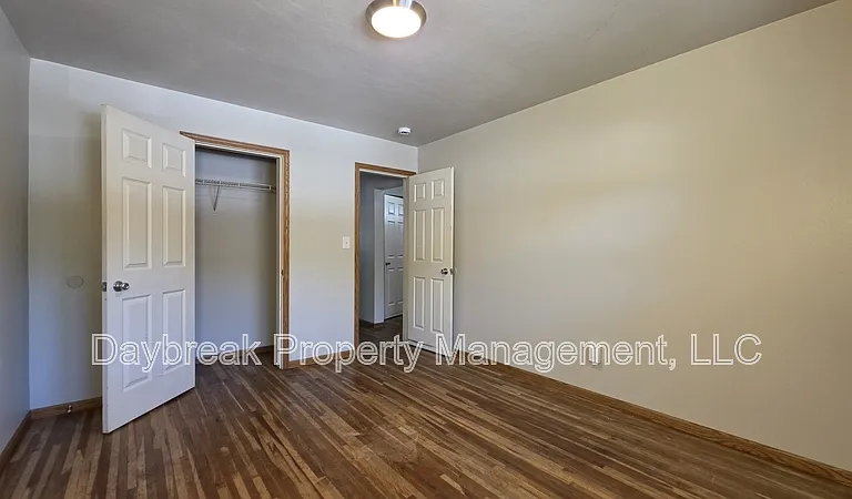 2814 8th St N #3 — Photo 7