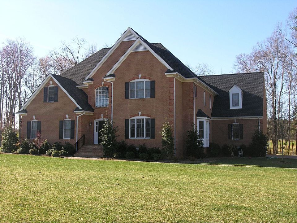1st image of 14779 Kelleys Ford Ln