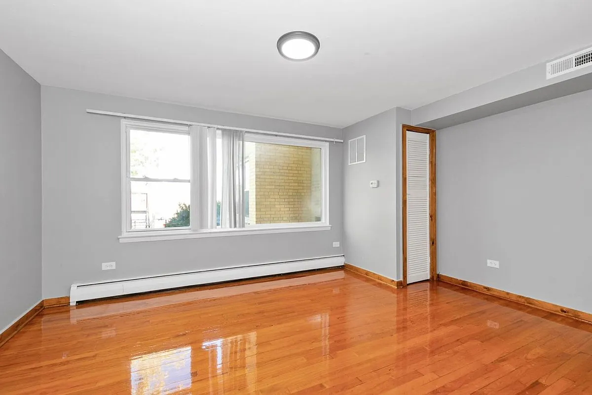 Building Photo - 3639 W 63rd Mobility Zone