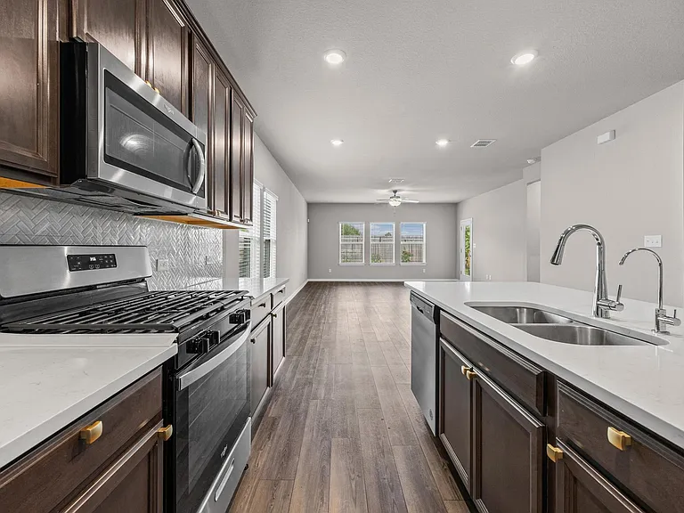 1649 Settlers Glen Dr — Photo 8