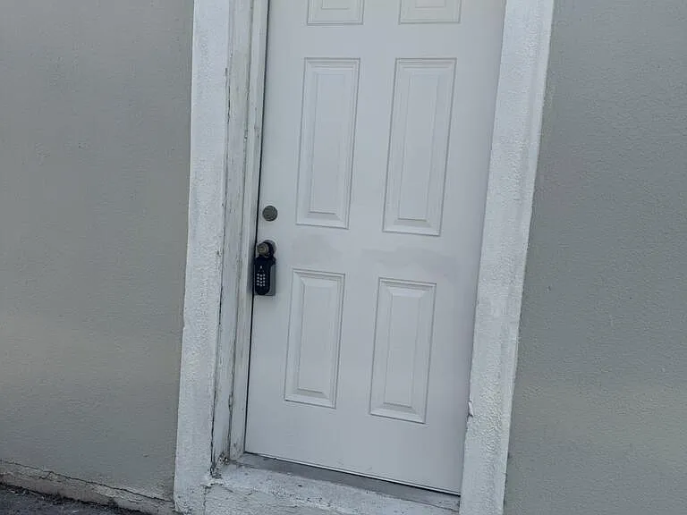 1657 Harvard Ave #B — Photo 7
