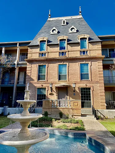 7709 Broadway #311 Photo 1