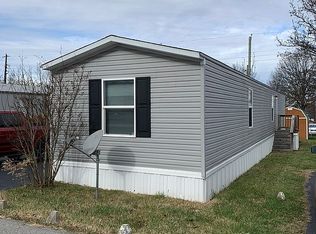 6 Pine St, La Grange, KY 40031