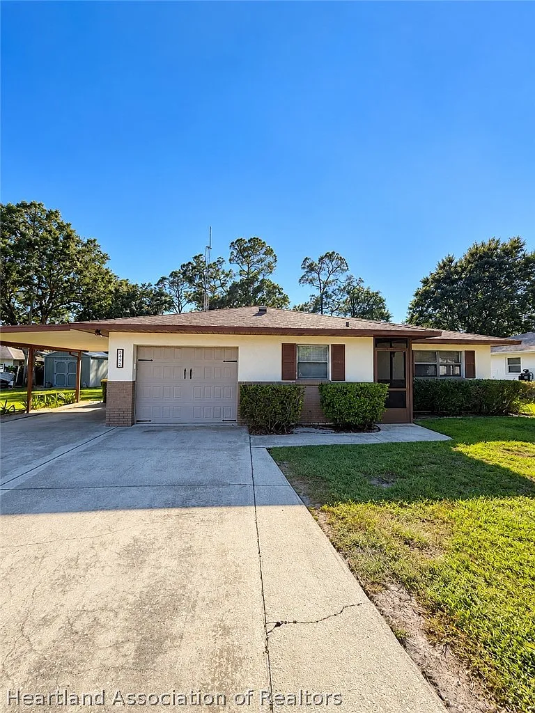 2 bed, 2.0 bath, 1091 sqft, $1,550 — Photo 1