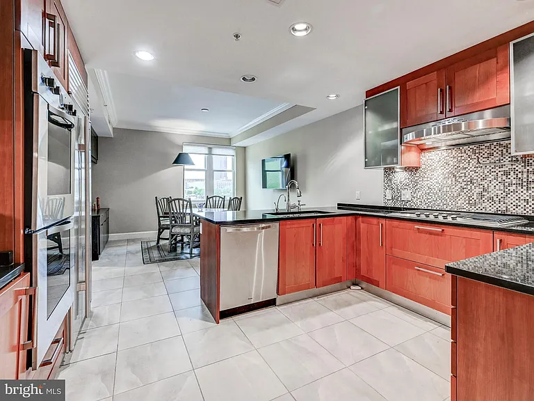 801 Key Hwy #313 — Photo 4