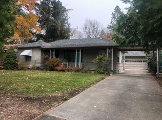 1213 NW Hawthorne Ave, Grants Pass, OR